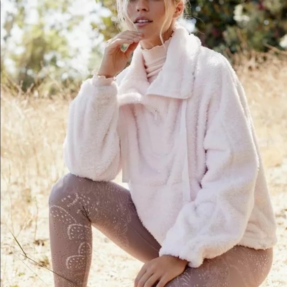 Free People Jackets & Blazers - Free People Big Sky  Faux Shearling Jacket